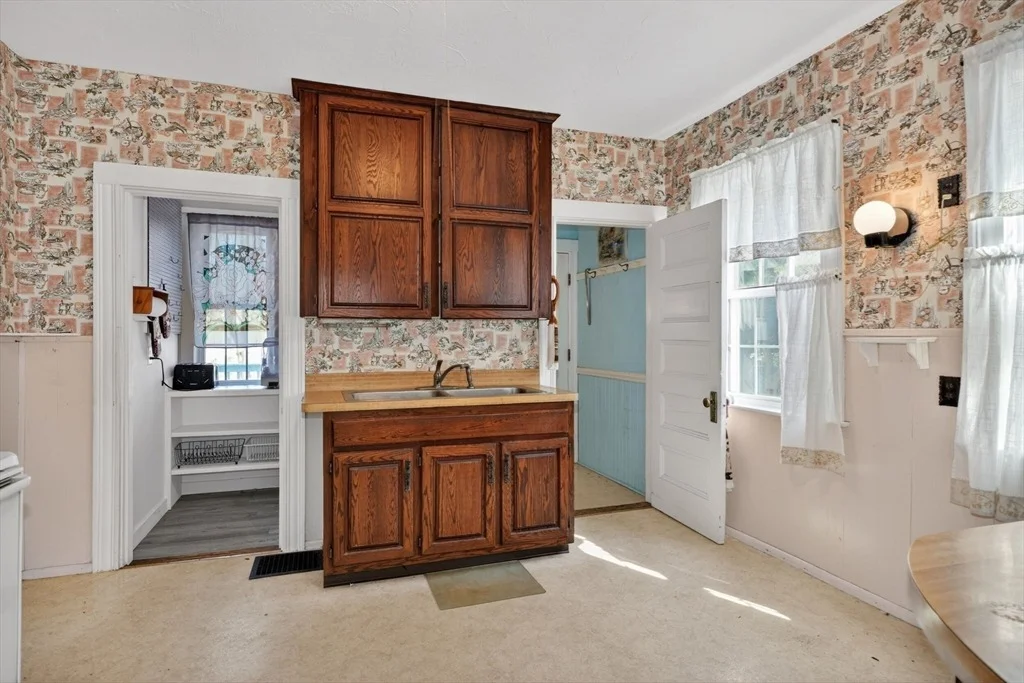 Photo of 112 Shawmut Avenue