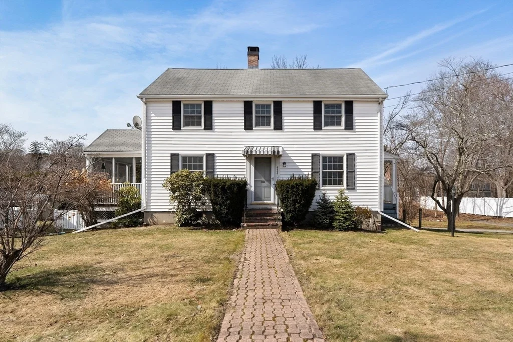 Photo of 424 Washington St.
