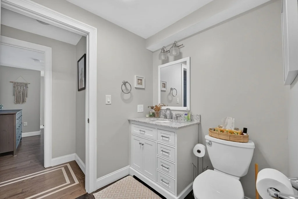 Photo of 6 Ida Way