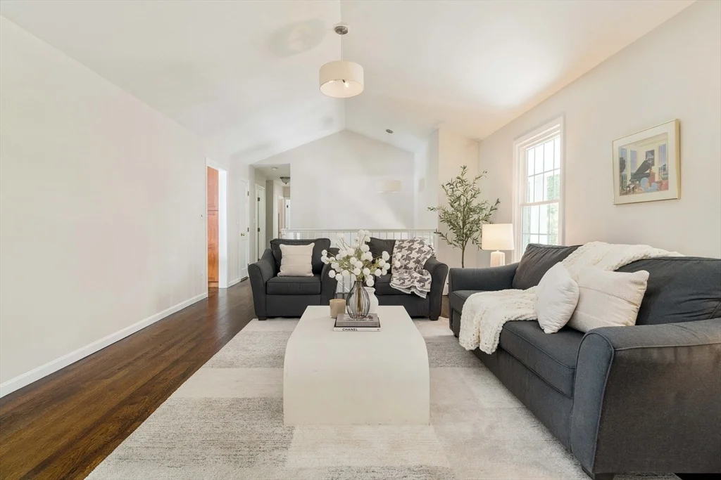 Photo of 6 Gould Rd