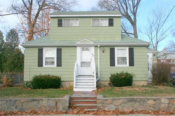 Photo of 34 Grassmere Rd