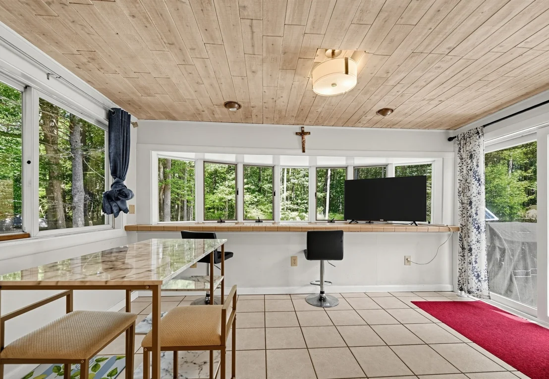 Photo of 7 Balsam Dr