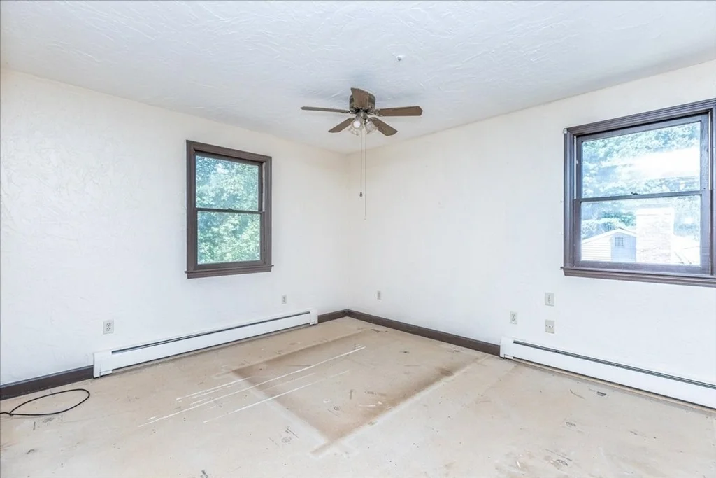 Photo of 43 Ledgewood Dr