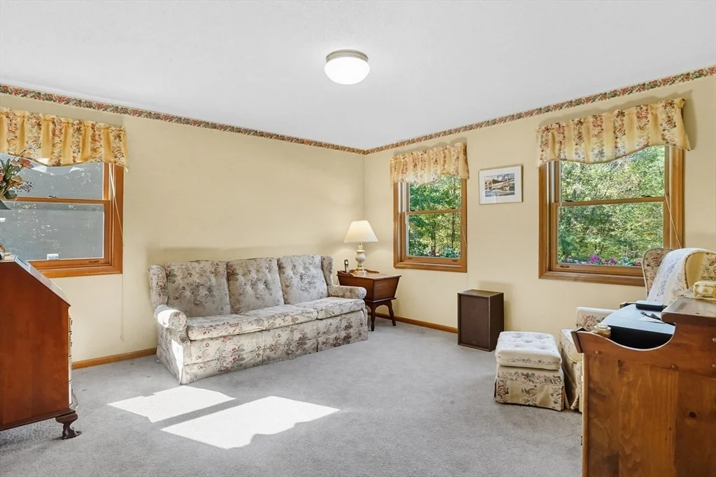 Photo of 54 Cummings Rd