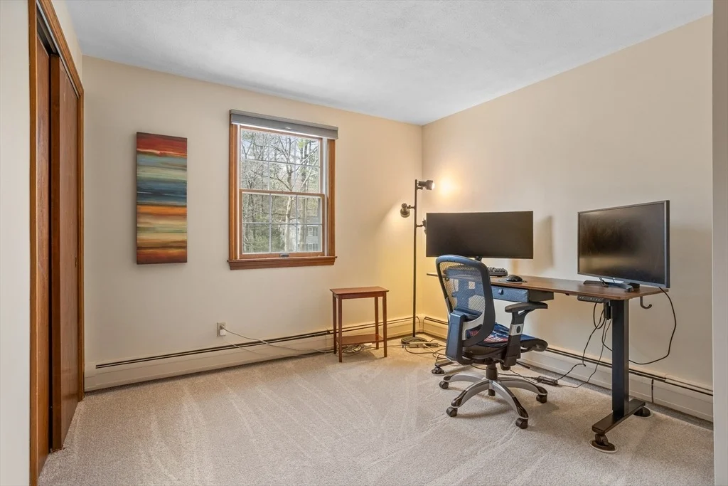 Photo of 10 Lincoln Drive