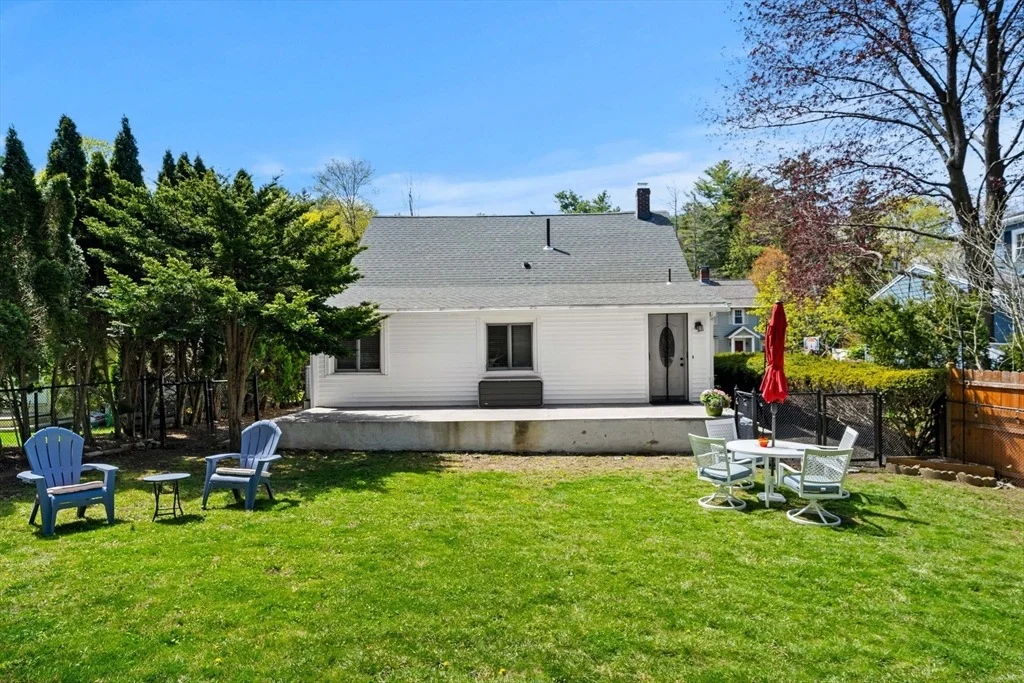 Photo of 76 Perkins St
