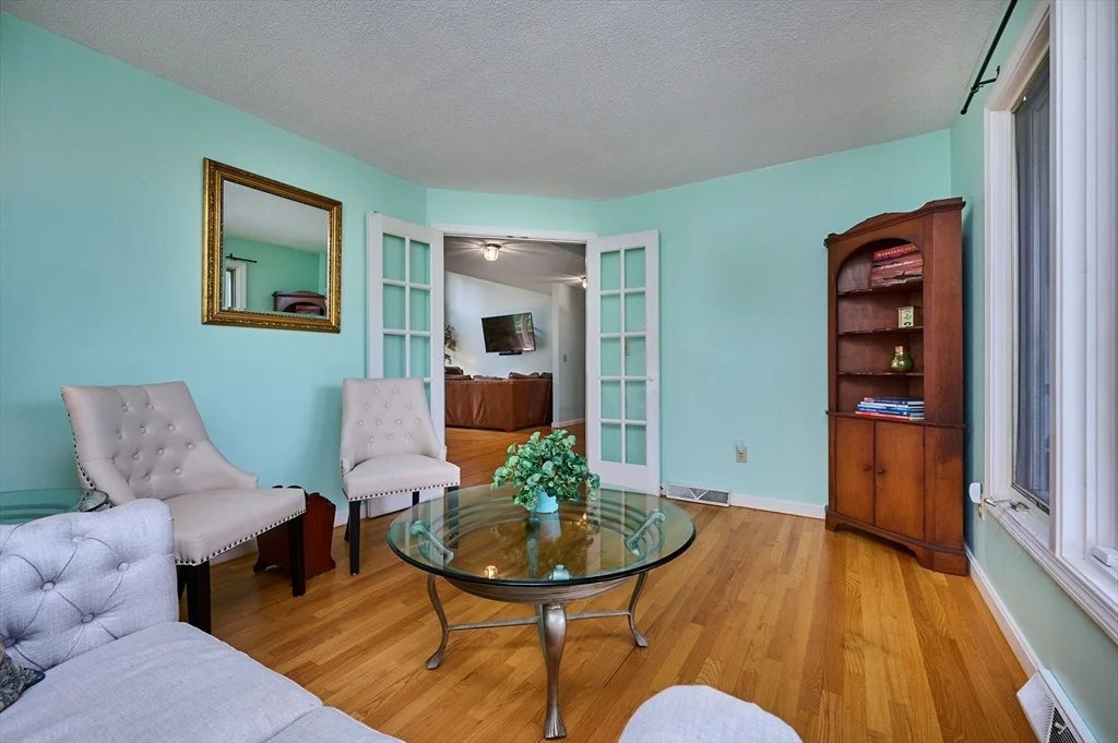 Photo of 48 Clapp St