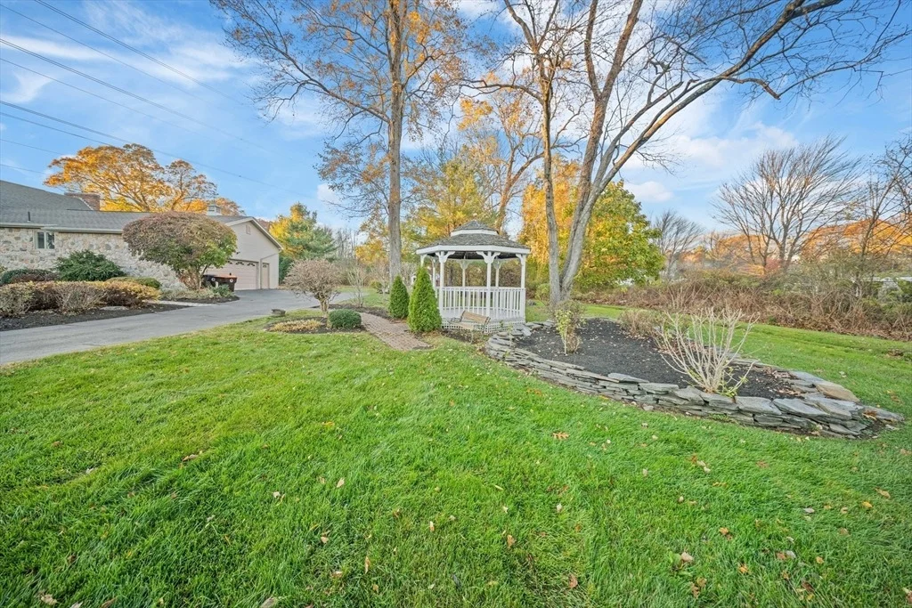 Photo of 86 Willow Brook Drive