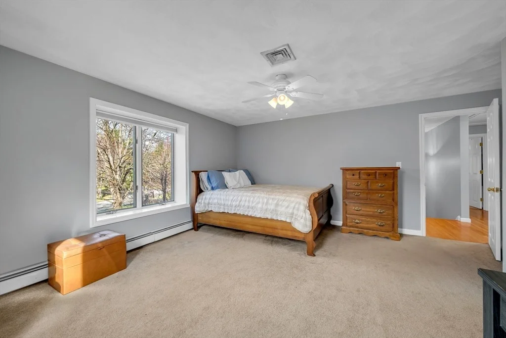 Photo of 315 Candlestick Rd
