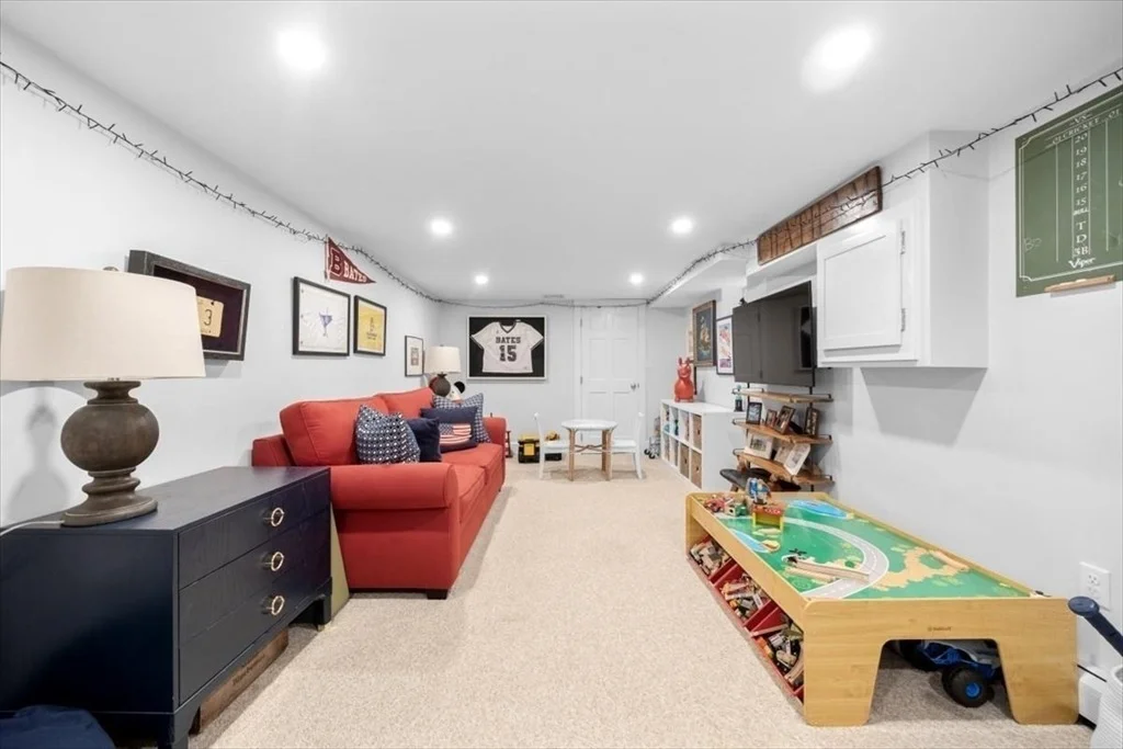 Photo of 36 Burr Road