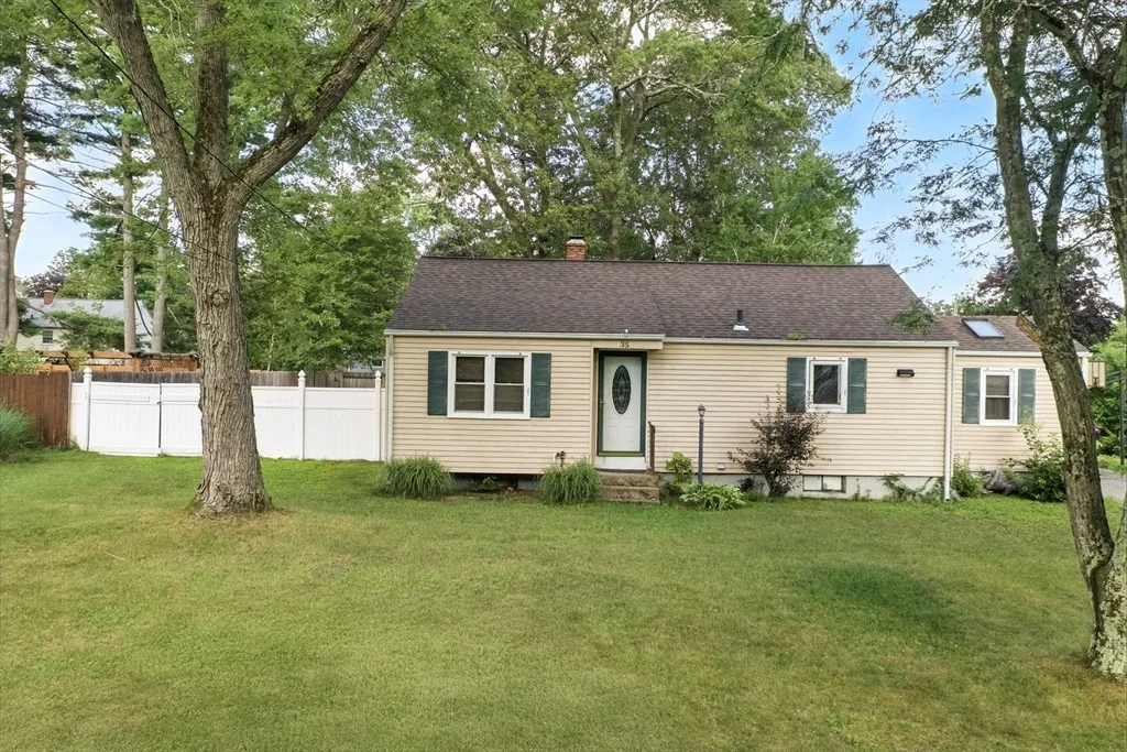 Photo of 35 Juniper Dr