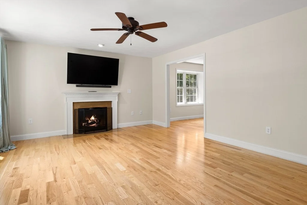 Photo of 9 Bartlett St