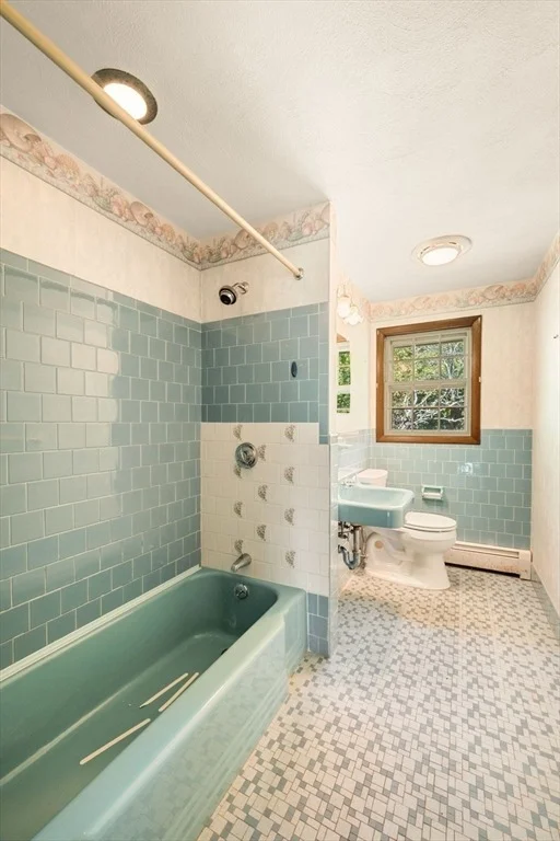 Photo of 8 Intervale Ave