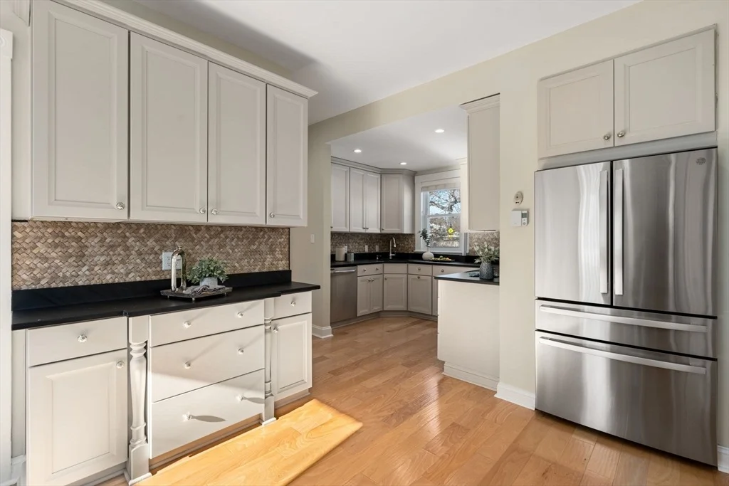 Photo of 75 Elm Street
