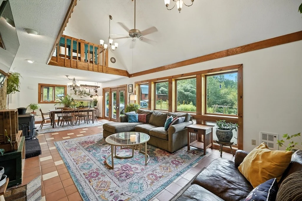 Photo of 1327 Williamsburg Road