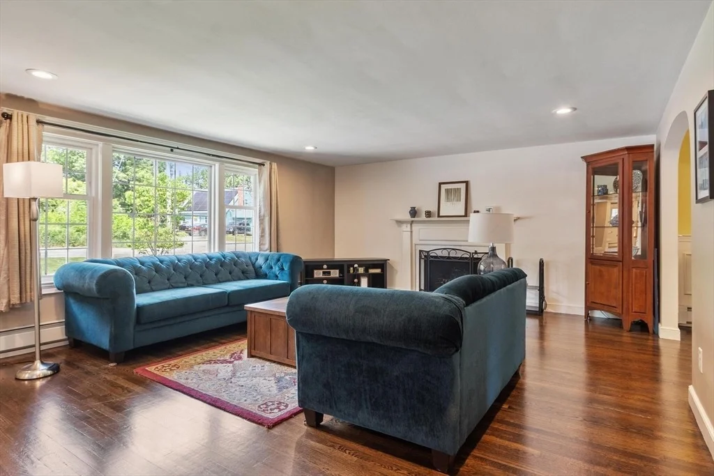 Photo of 1 Riverview Ave
