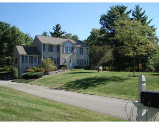 Photo of 11 Bicknell Dr.