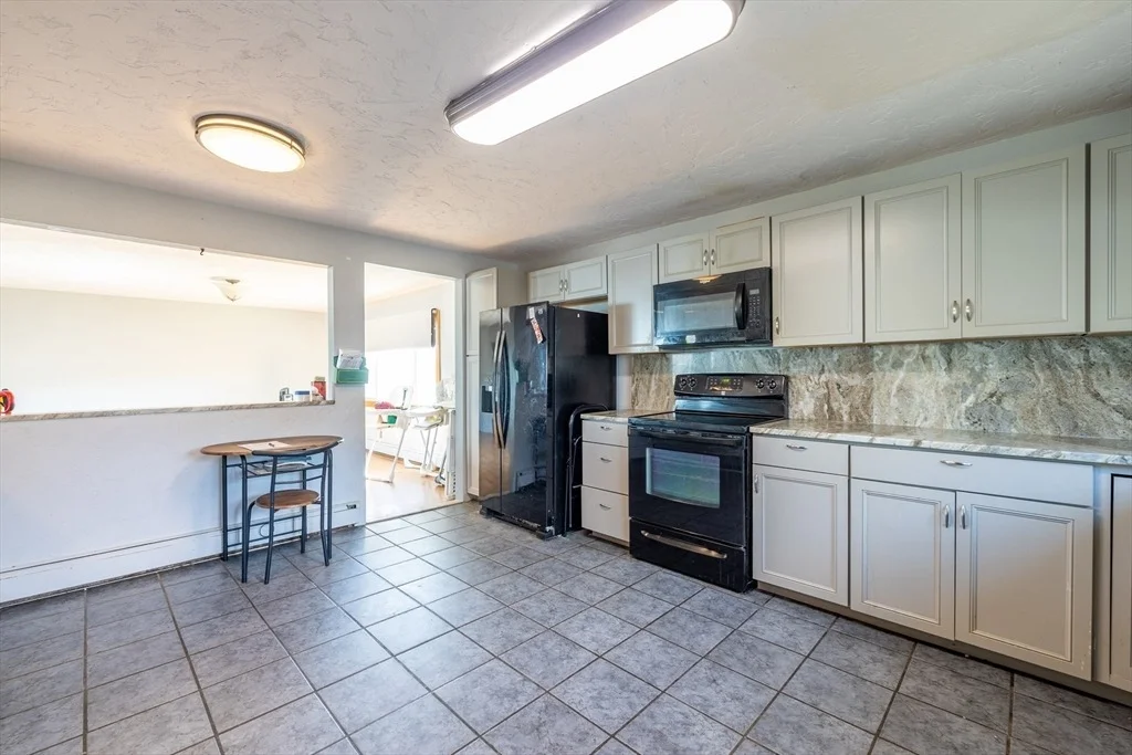 Photo of 28 Naples Ave
