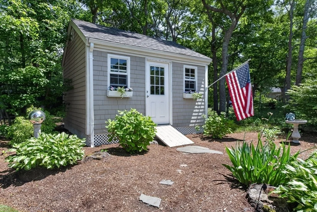 Photo of 4 Clapp Lane