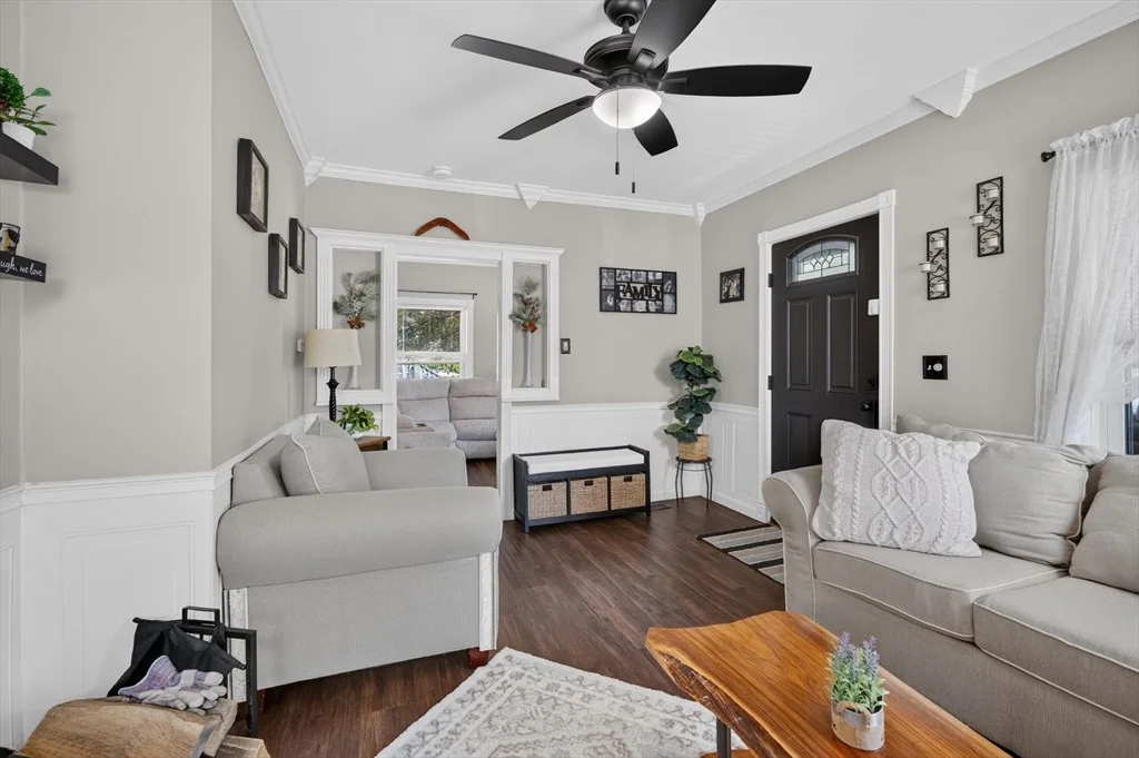 Photo of 103 B Street