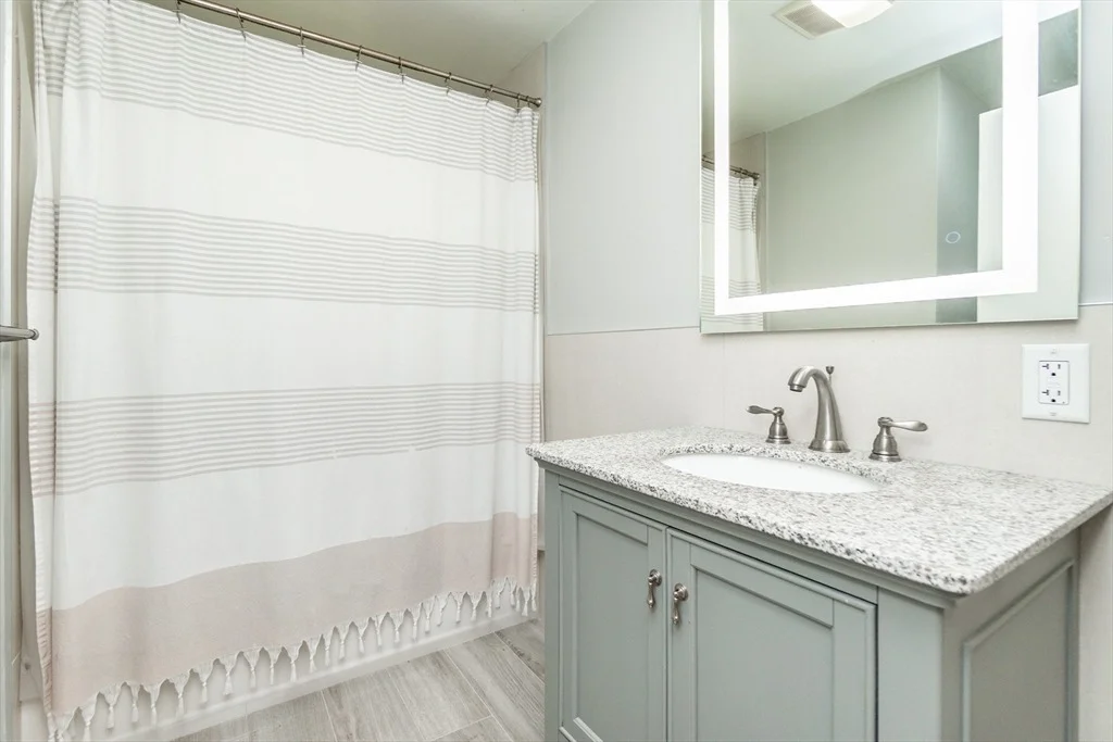 Photo of 306 Paradise Road
