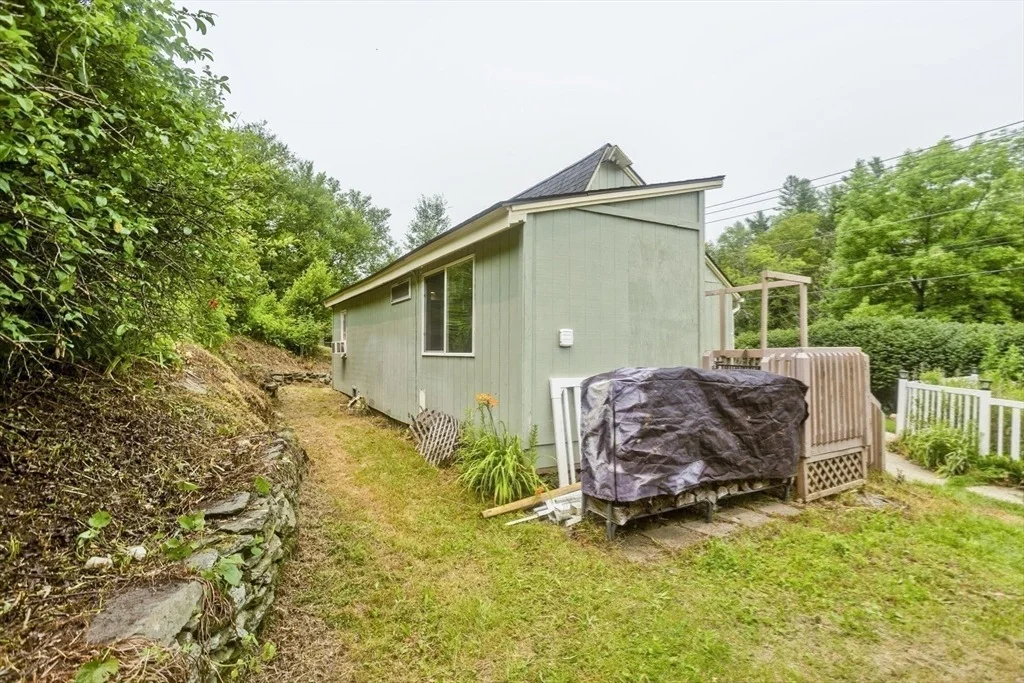 Photo of 455 Williamsburg Road