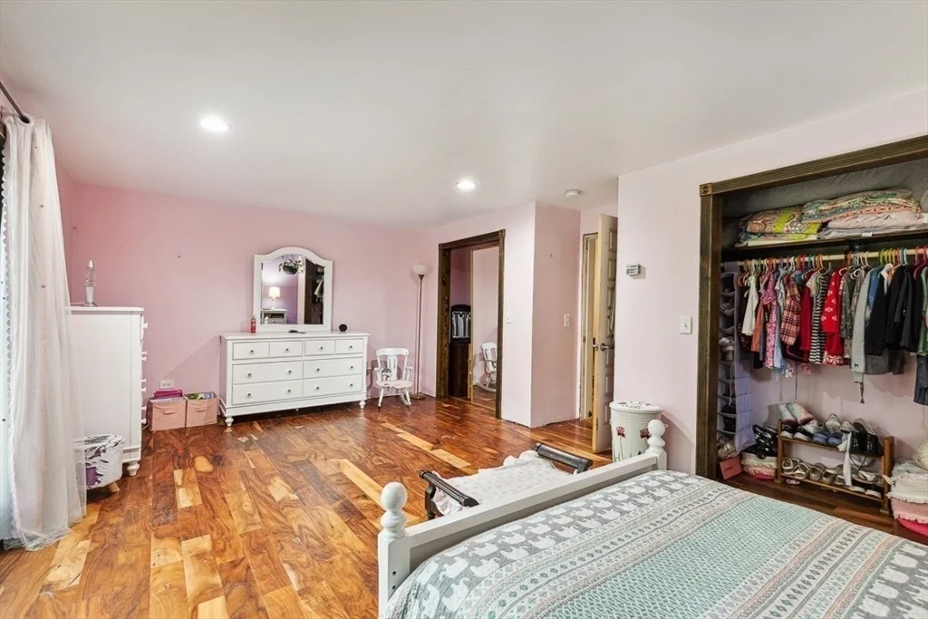 Photo of 2 Orchard St