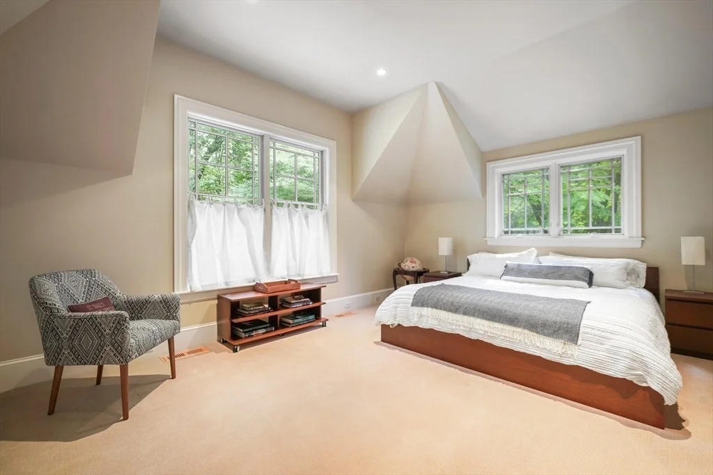 Photo of 2 Candleberry Ln