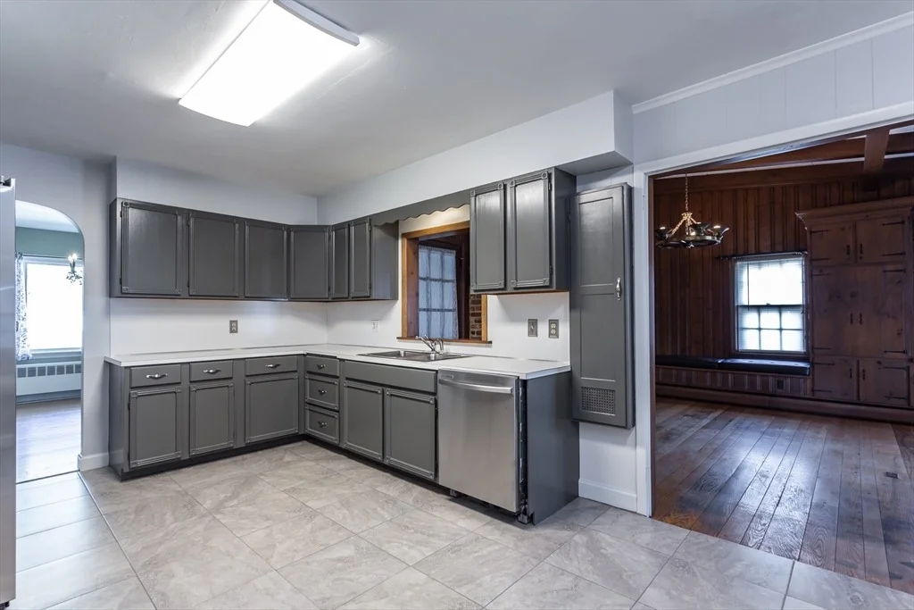 Photo of 277 Valentine St