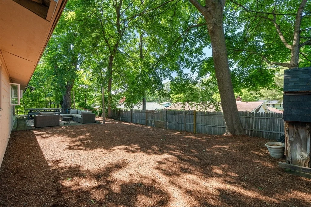 Photo of 11 Ruth Dr