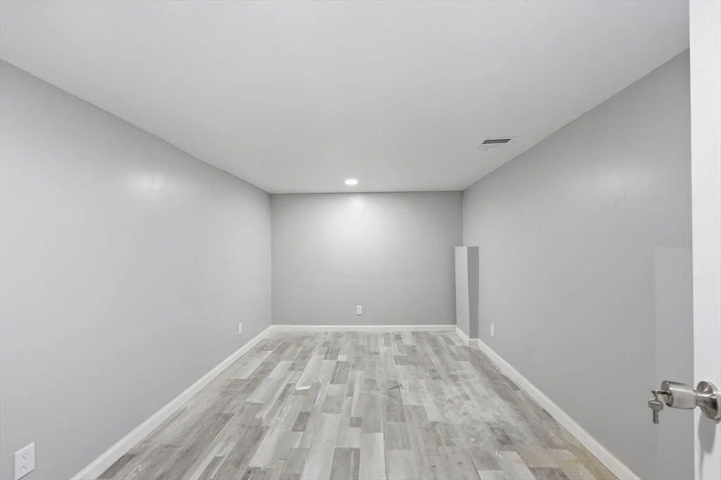 Photo of 62 Kenyon St