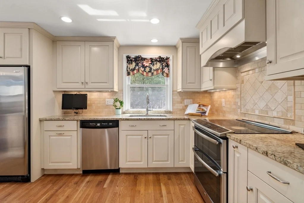 Photo of 23 Hillcrest Road