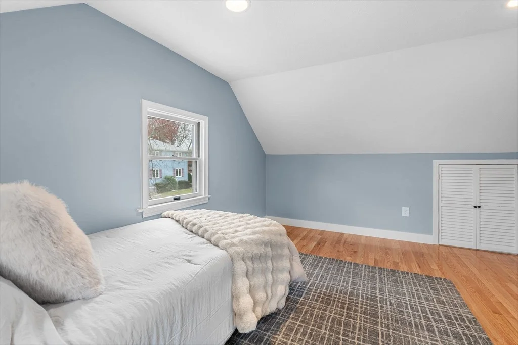 Photo of 23 Yale Rd