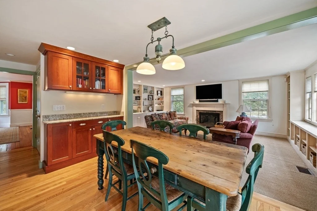 Photo of 74 Chestnut St
