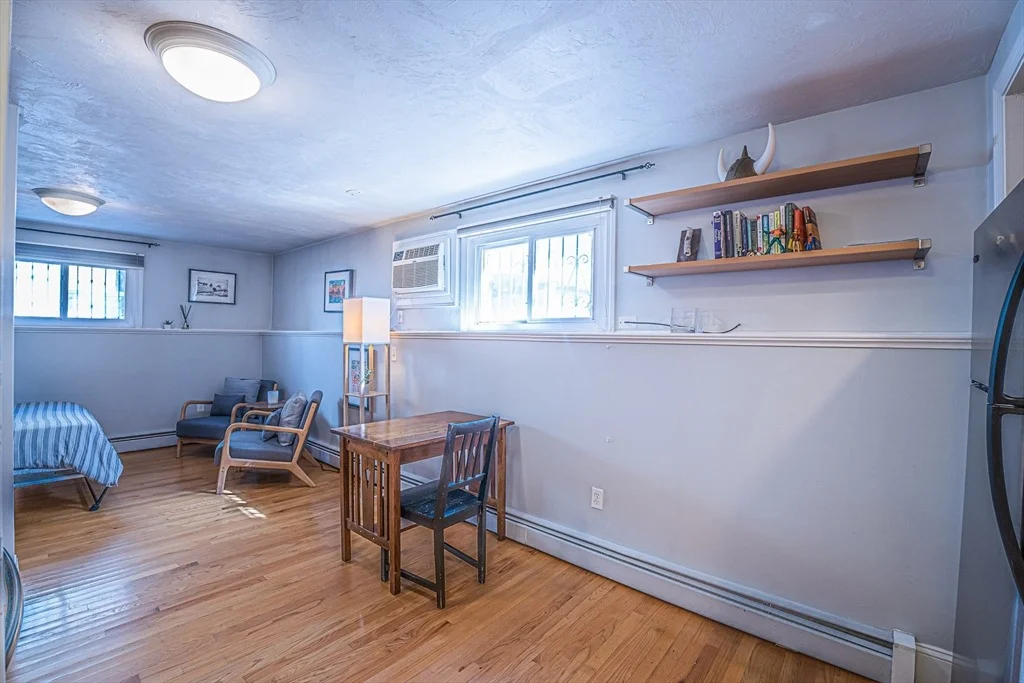 Photo of Unit 2 at 7 Mortimer Pl
