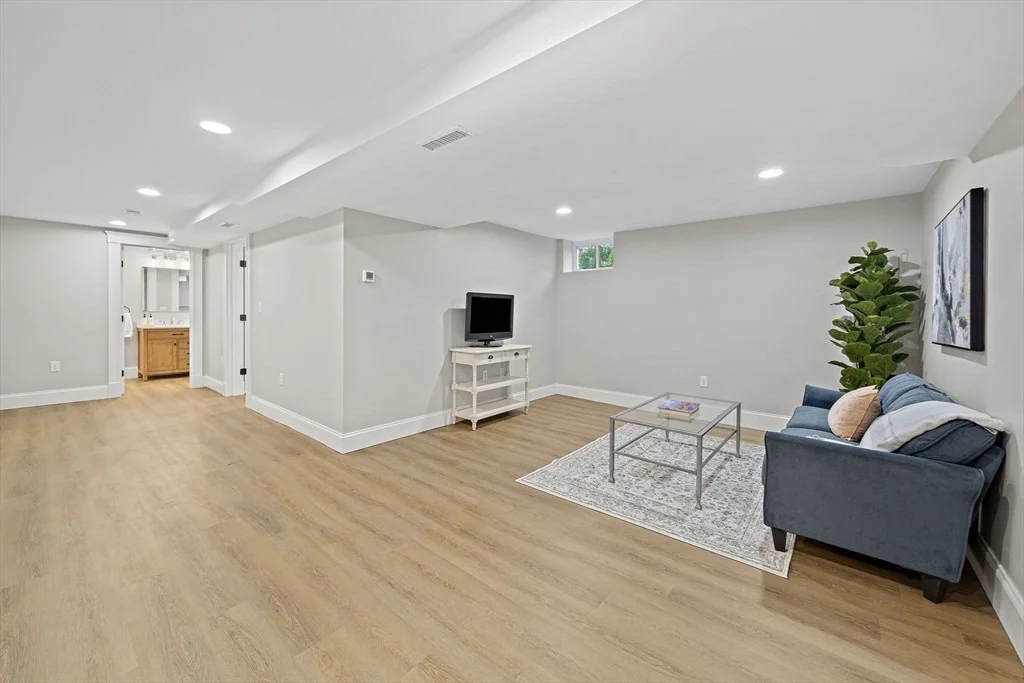 Photo of 53 Highland Ave