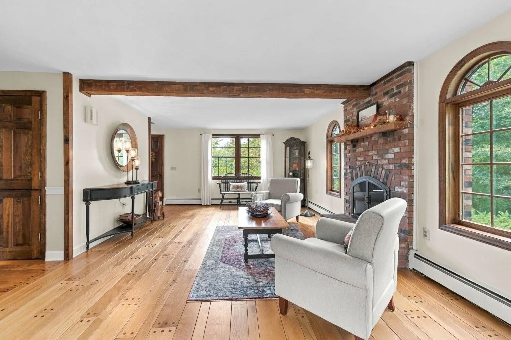 Photo of 447 Fairview