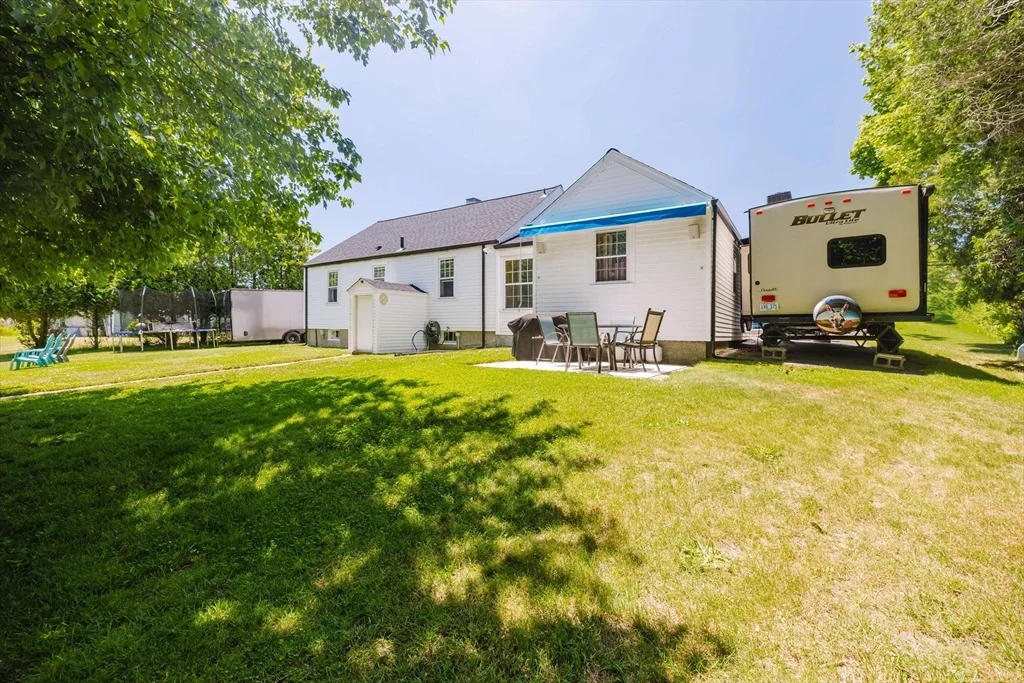Photo of 1472 Wampanoag Trl