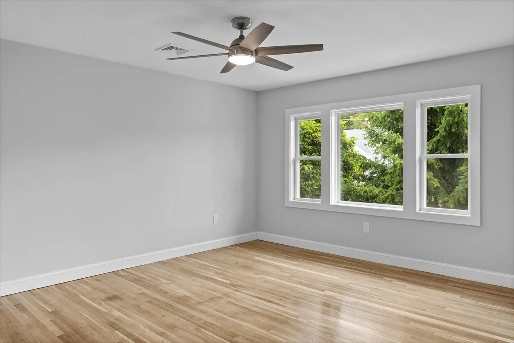 Photo of 48 Lansing Rd