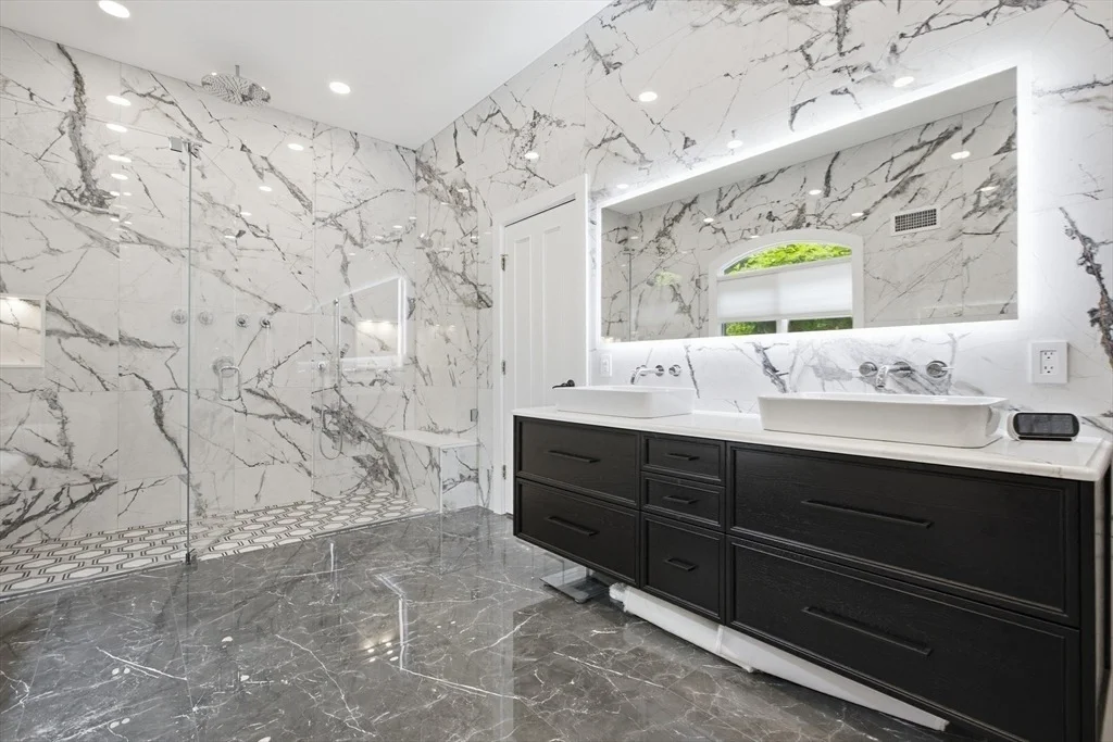 Photo of 8 Janice Ave