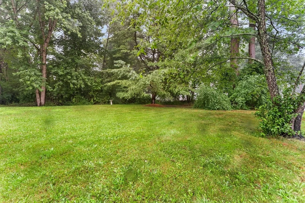 Photo of 93 Annawon Dr