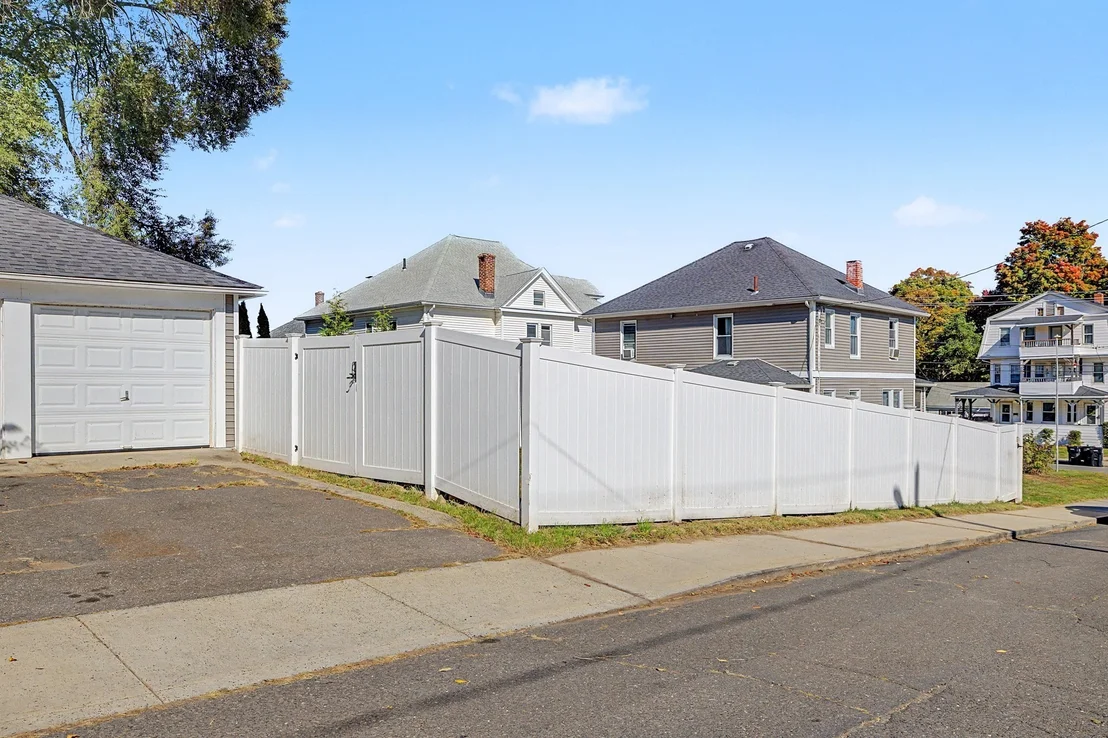 Photo of 419 Hillside Ave