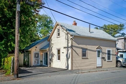 Photo of 23 Spring Rd