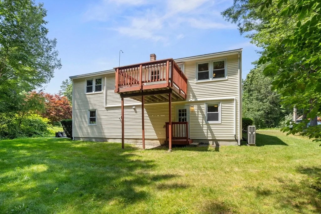 Photo of 19 Douglas Dr