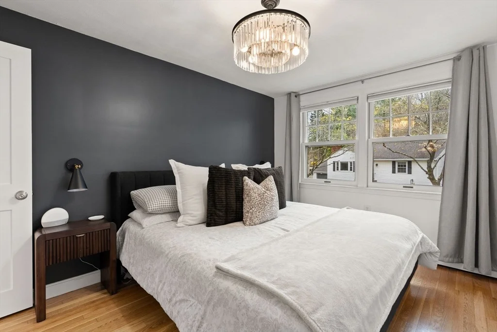 Photo of 92 Moffatt Rd
