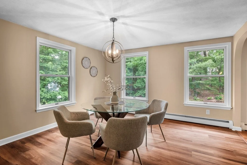 Photo of 10 Grandview Rd