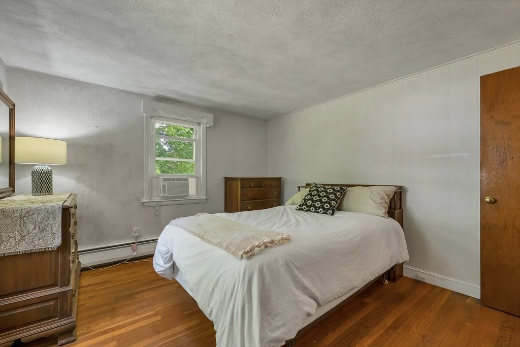 Photo of 394 Pearl St