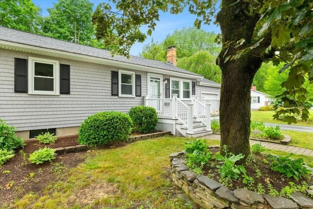 Photo of 2 Margaret Rd