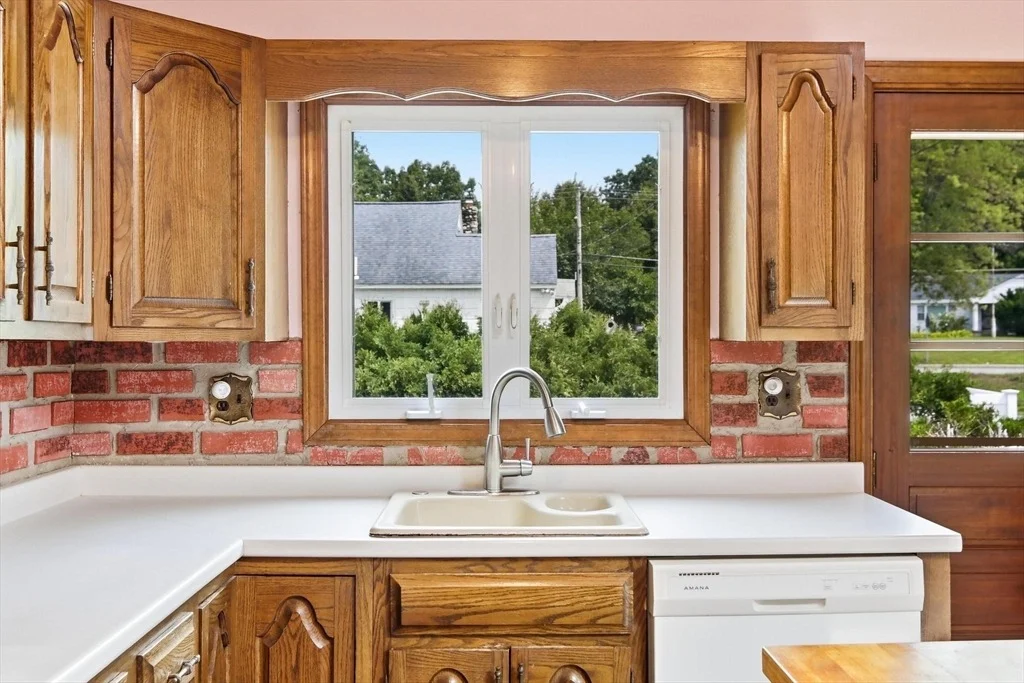 Photo of 17 Saint James St