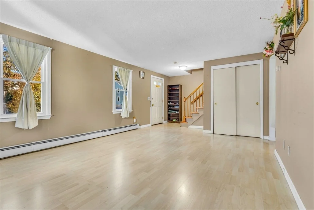 Photo of 46 Vincent Cir